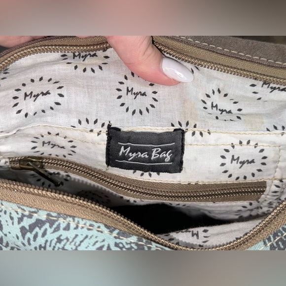 Myra Crossbody Bag - Picture 6 of 6